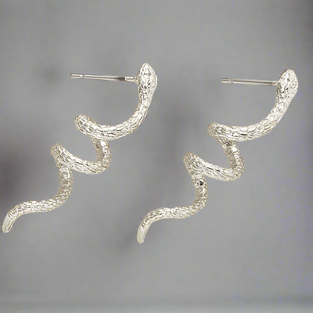 SNAKE-EARING